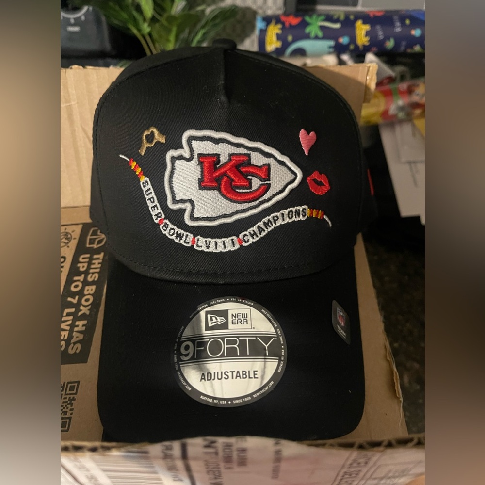 Chiefs friendship bracelet Super Bowl hat!